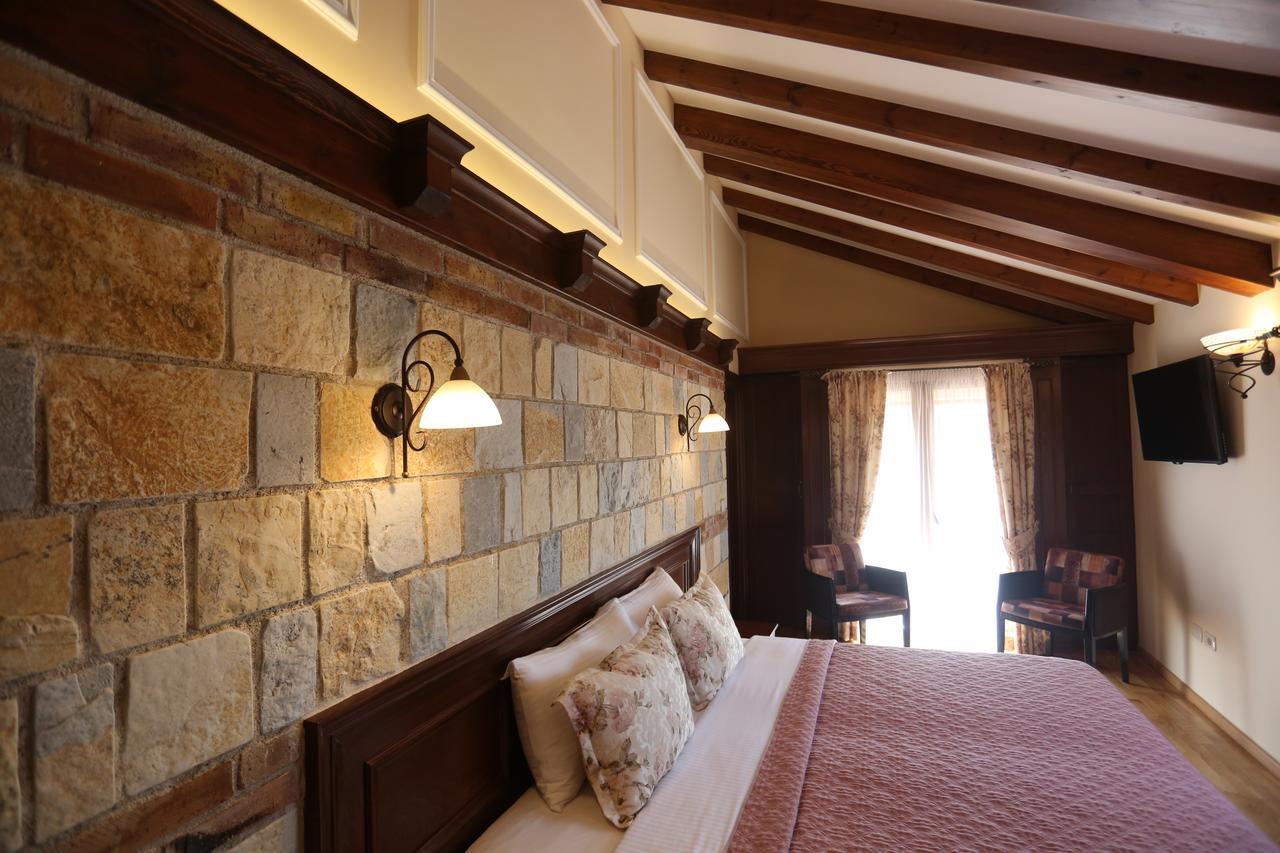 Vila Dante Boutique Hotel Tushemisht Esterno foto