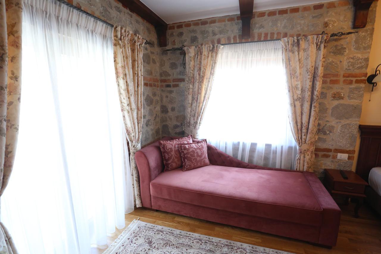 Vila Dante Boutique Hotel Tushemisht Esterno foto
